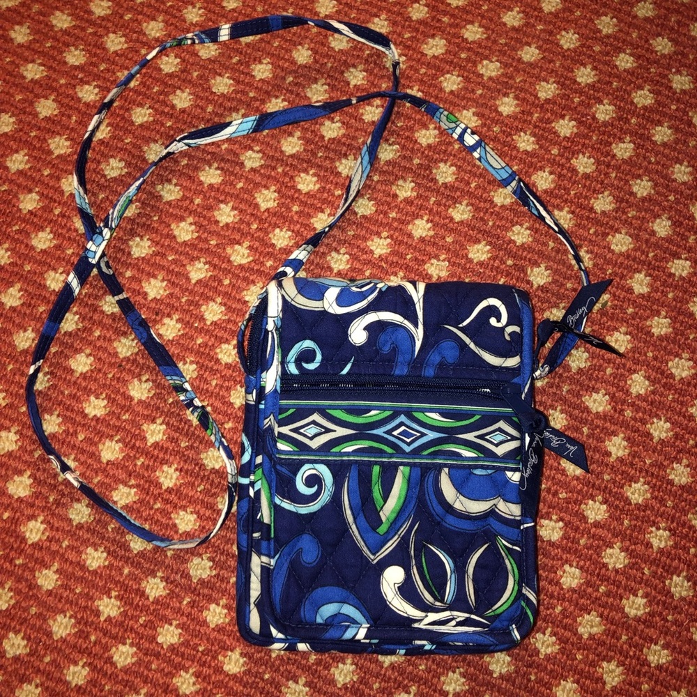 Vera Bradley crossbody bag